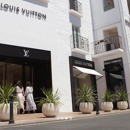 Puerto Banus With Private Garden Appartement Marbella Buitenkant foto