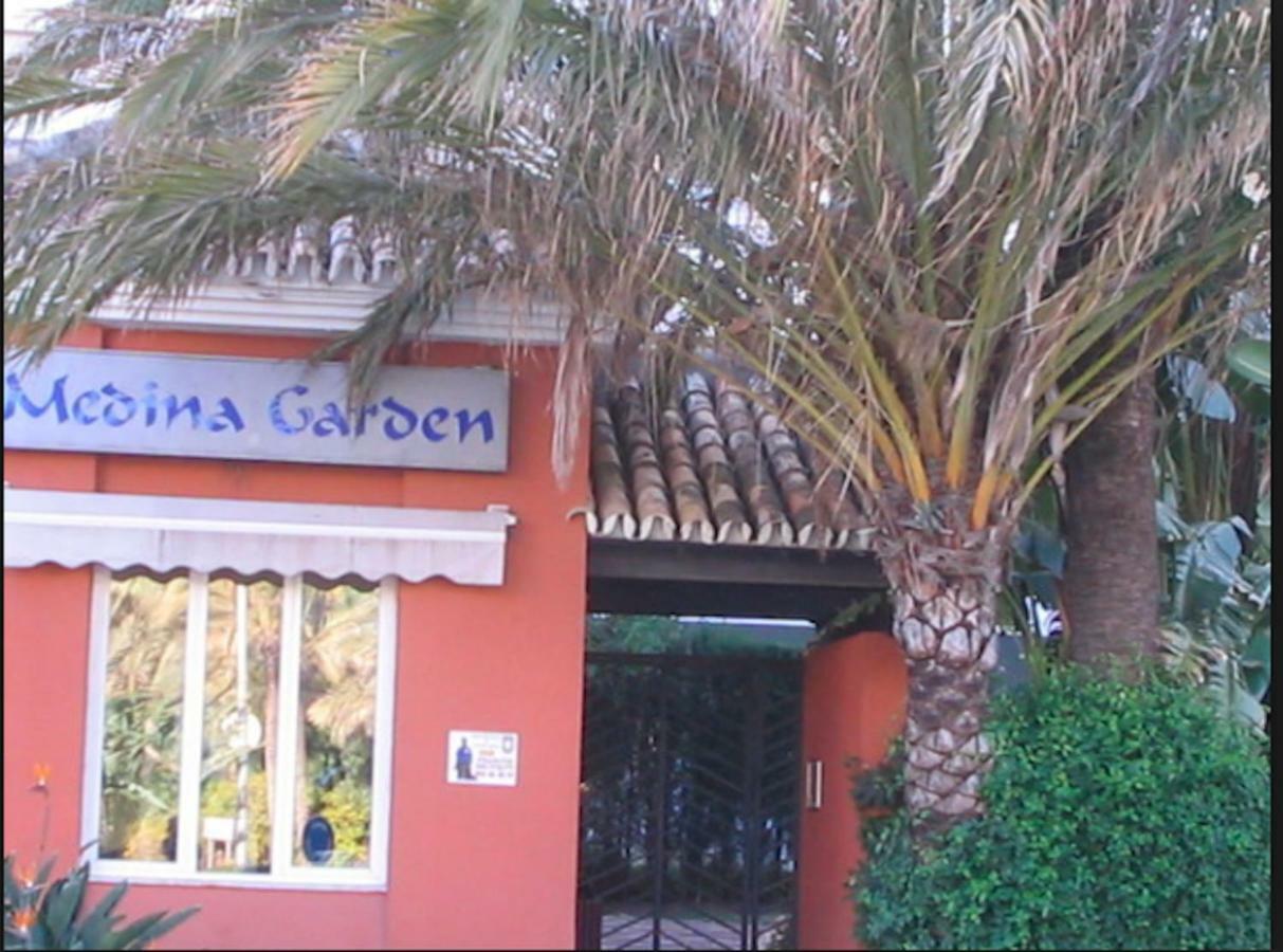 Puerto Banus With Private Garden Appartement Marbella Buitenkant foto