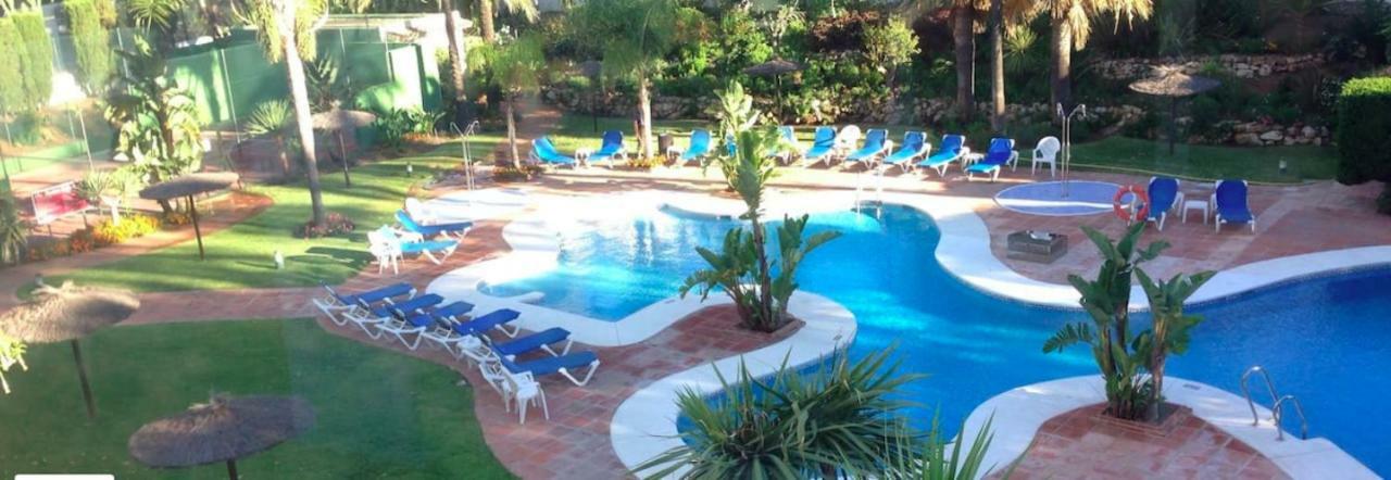 Puerto Banus With Private Garden Appartement Marbella Buitenkant foto