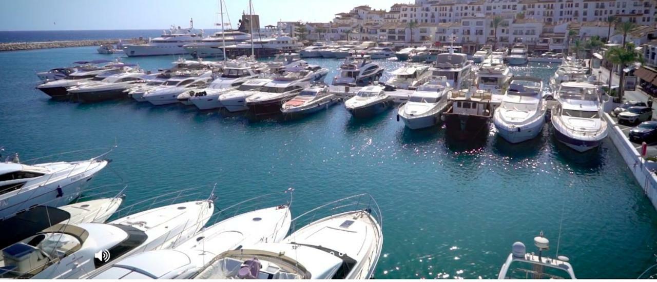 Puerto Banus With Private Garden Appartement Marbella Buitenkant foto