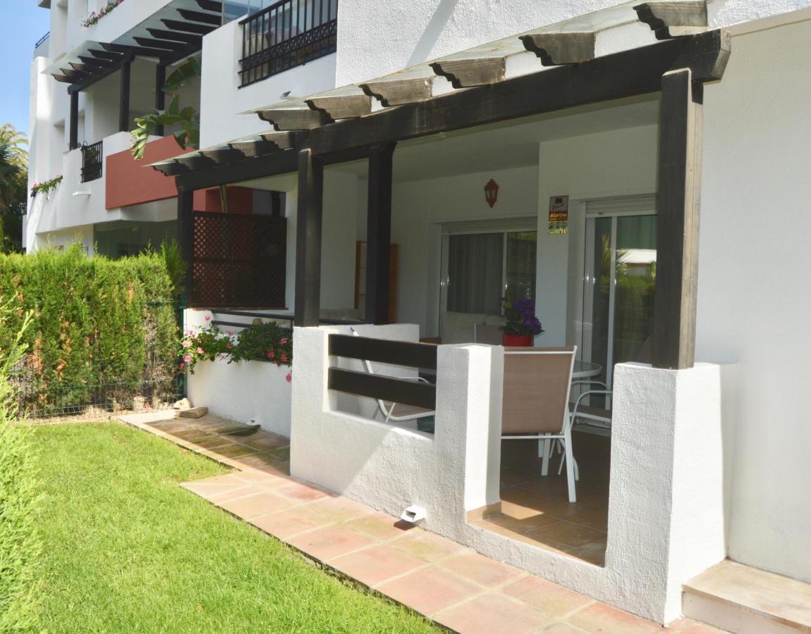 Puerto Banus With Private Garden Appartement Marbella Buitenkant foto
